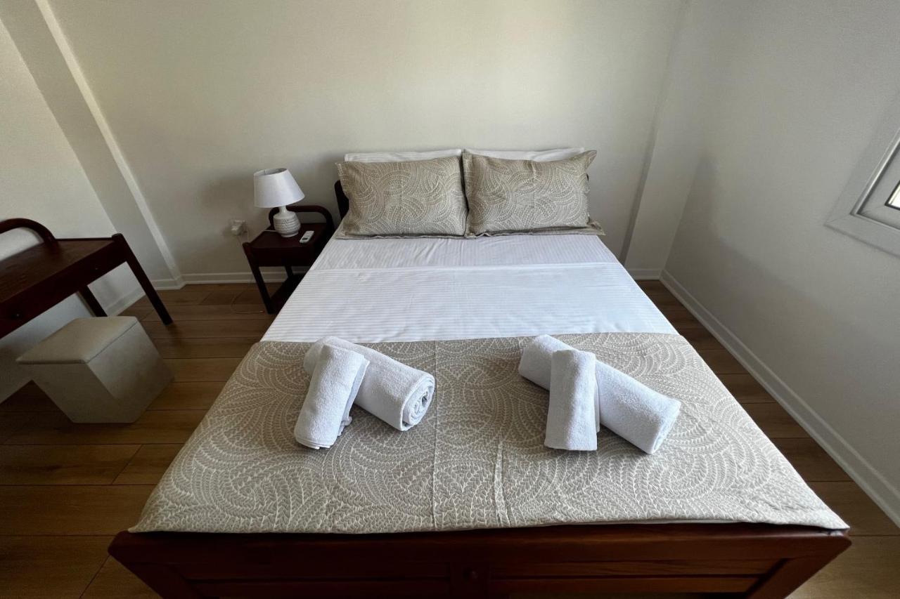 Stylish 3 Bedroom Apartment In 키레니아 외부 사진